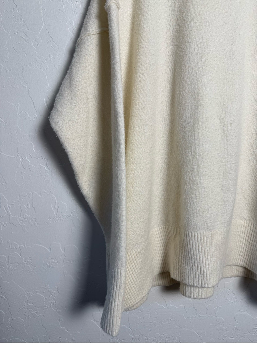 Aerie Cream Cozy Oversized Crew Neck Knit Sweater Size XL Slouchy Drop Shoulder - Picture 9 of 10